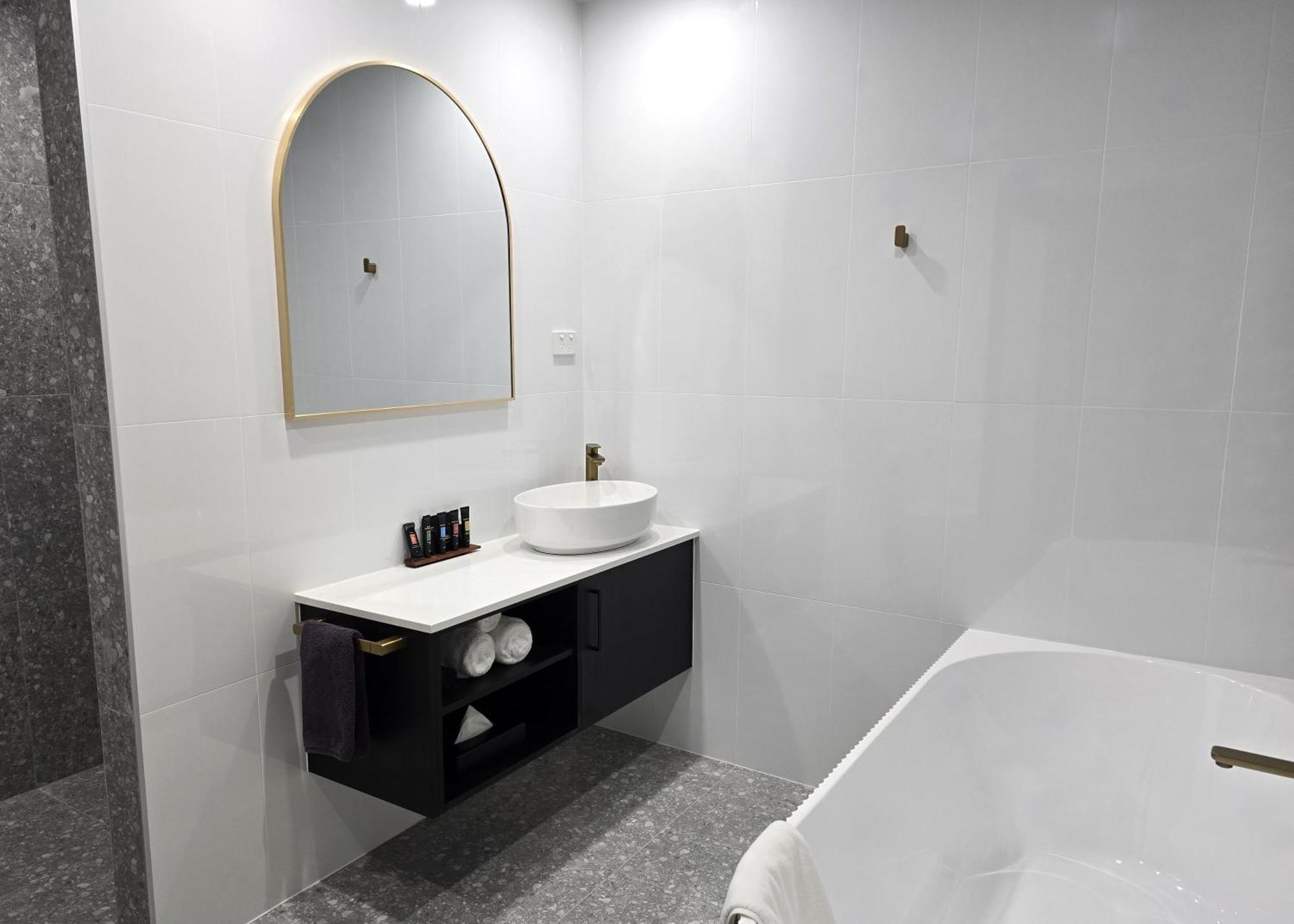 The Abbey Motel غولبورن المظهر الخارجي الصورة